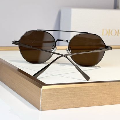 D**R Round Sunglasses | Gunmetal Double-Bridge Metal Frame & Brown Gradient Lenses