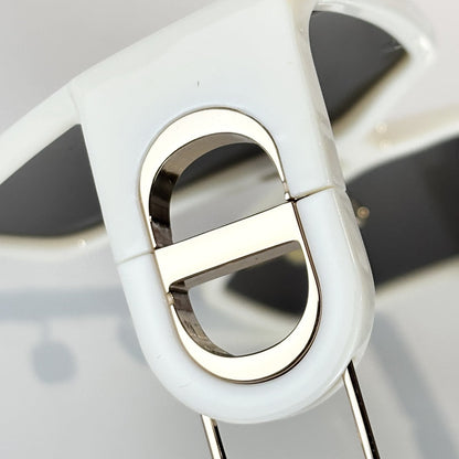 D**R 30Montaigne Butterfly Sunglasses | White Acetate Frame, Grey Lenses & CD Logo | Multiple Colors