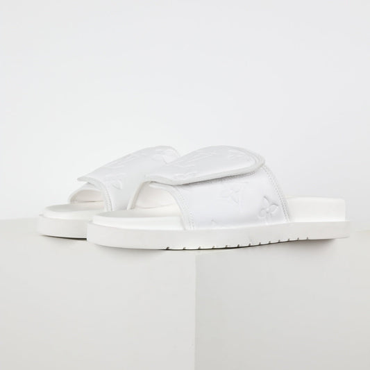 L***V Ivory White Inflated Pillow Leather Twisted Bow Ruched Strap Miami Slide Sandals — Spring Summer Boutique Limited Edition