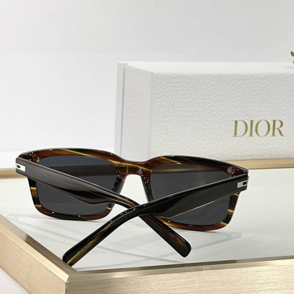 D**R BlackSuit Square Sunglasses | Havana Striped Acetate Frame & Dark Grey Lenses