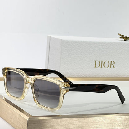 D**R BlackSuit Square Sunglasses | Crystal Acetate Frame, Tortoise Temples & Grey Gradient Lenses