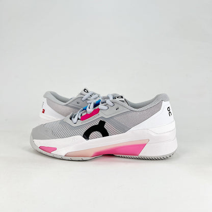 On THE ROGER Pro Fire – Women's Breathable Non-Slip Low-Top Tennis Shoes | Gray & Hot Pink