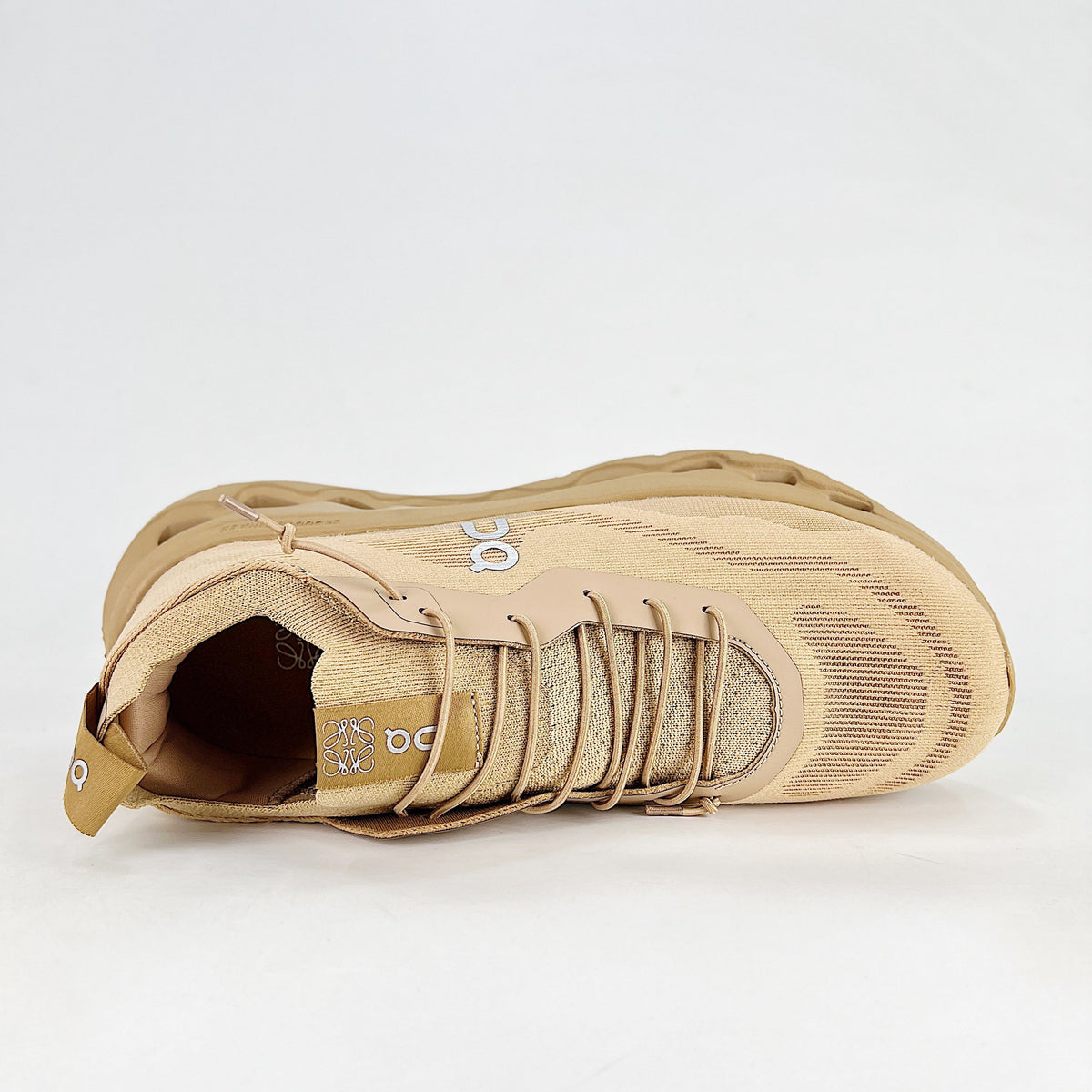 Loewe × On Cloudsurfer – Unisex Lightweight Breathable Luxury Collaborative Running Shoes | Sand & Desert Tan