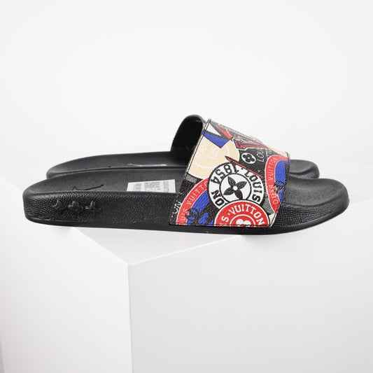 L***V White Multicolor Circular Badge Travel Sticker Print Waterfront Wide Strap Slide Sandals — Spring Summer Boutique Limited Edition