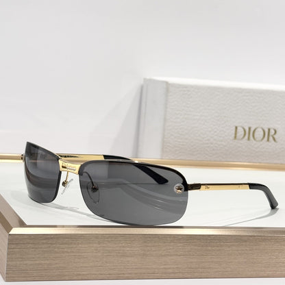 D**R Rimless Sunglasses | Silver Metal Frame, Elongated Rectangle Lens & Clear Gradient Tint | Multiple Colors