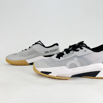 On The Roger Pro Padel – Ice Grey & White Unisex Breathable Anti-Slip Shock-Absorbing Padel Court Shoes