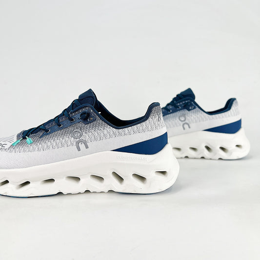On Running Cloudeclipse – Grey & Navy Blue Unisex High-Performance Road Running Shoes