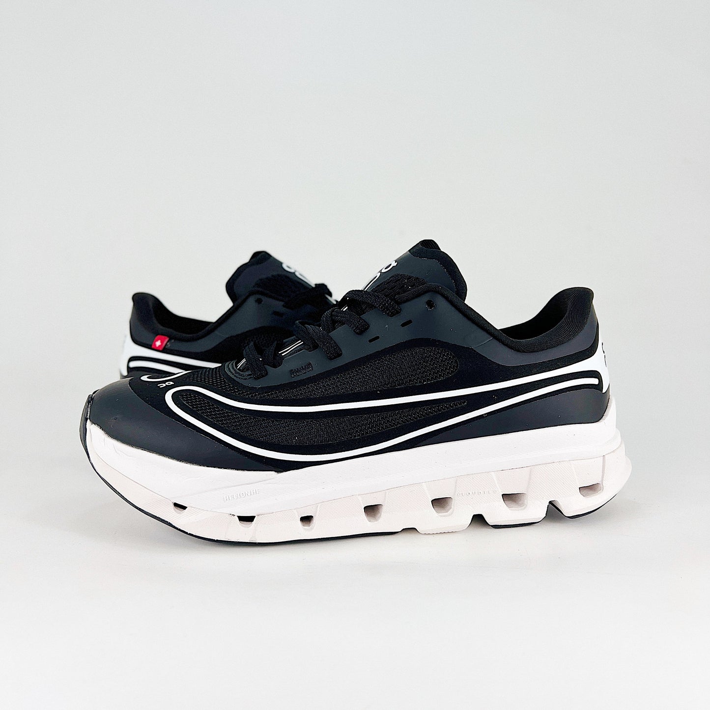 On Cloudflow 5 AD – Black & White Unisex Lightweight Breathable Comfortable Running Shoes