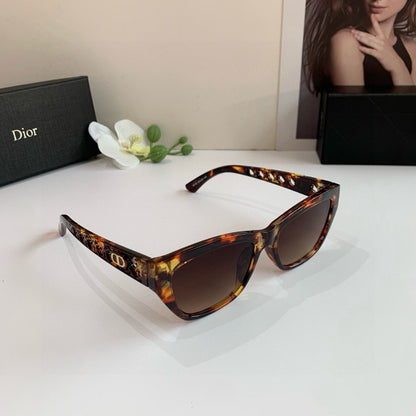 D**R Cat-Eye Sunglasses | Tortoiseshell Acetate Frame, Gold CD Logo & Brown Gradient Lenses