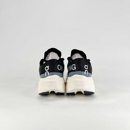 On Running Cloudeclipse – Black & White Men's High-Performance Running Shoes