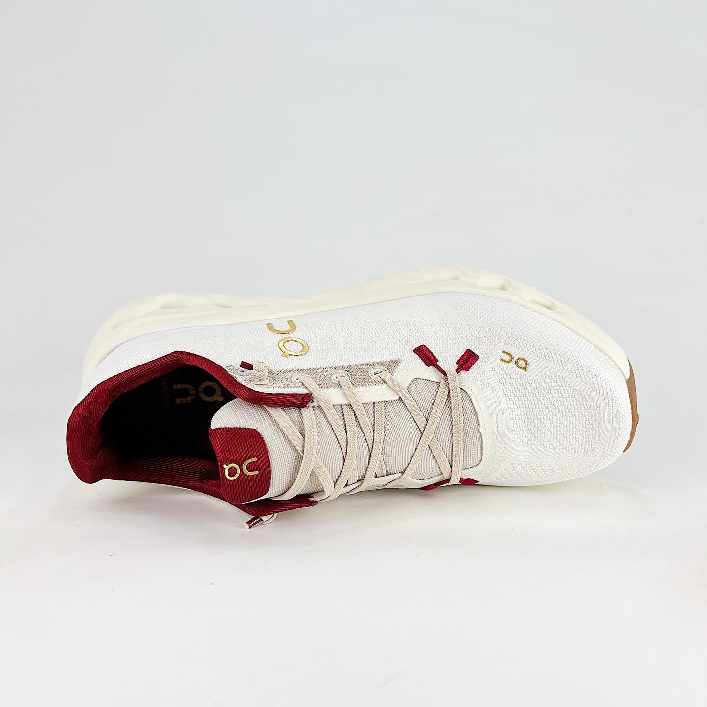 On Running Cloudeclipse – Ivory & Crimson Red Unisex High-Performance Road Running Shoes