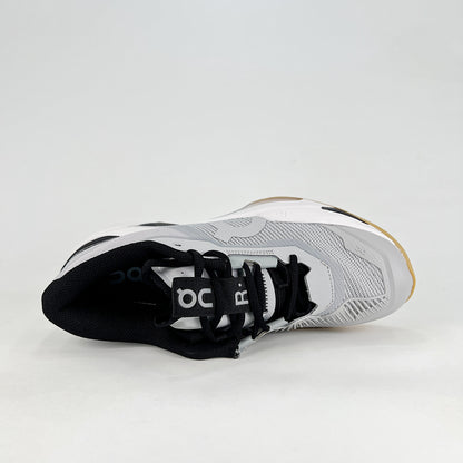 On The Roger Pro Padel – Ice Grey & White Unisex Breathable Anti-Slip Shock-Absorbing Padel Court Shoes