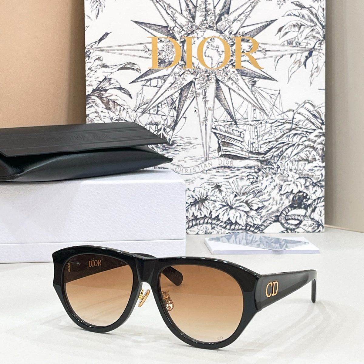 D**R Oversized Pilot Sunglasses with Glossy Black Acetate Frame, Brown Gradient Lenses & Gold CD Logo Hardware