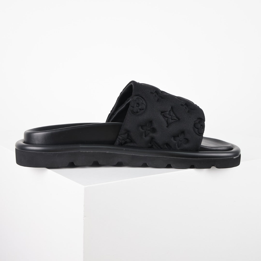 L***V All-Black Quilted Diamond Texture Wide Strap Slide Sandals — Spring Summer Boutique Limited Edition