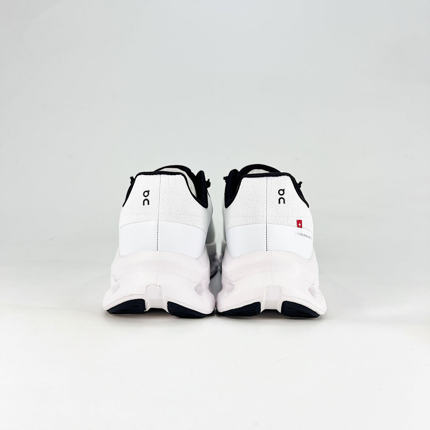 On Running Cloudeclipse – White & Black Unisex High-Performance Road Running Shoes
