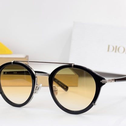 D**R DiorSignature R1U Round Sunglasses | Tortoise Acetate Frame, Brown Lenses, Gold Double Bridge | Multiple Colors