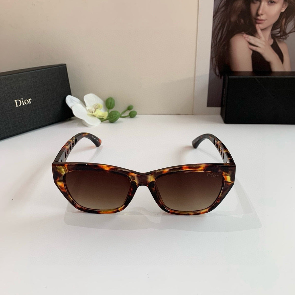 D**R Cat-Eye Sunglasses | Tortoiseshell Acetate Frame, Gold CD Logo & Brown Gradient Lenses