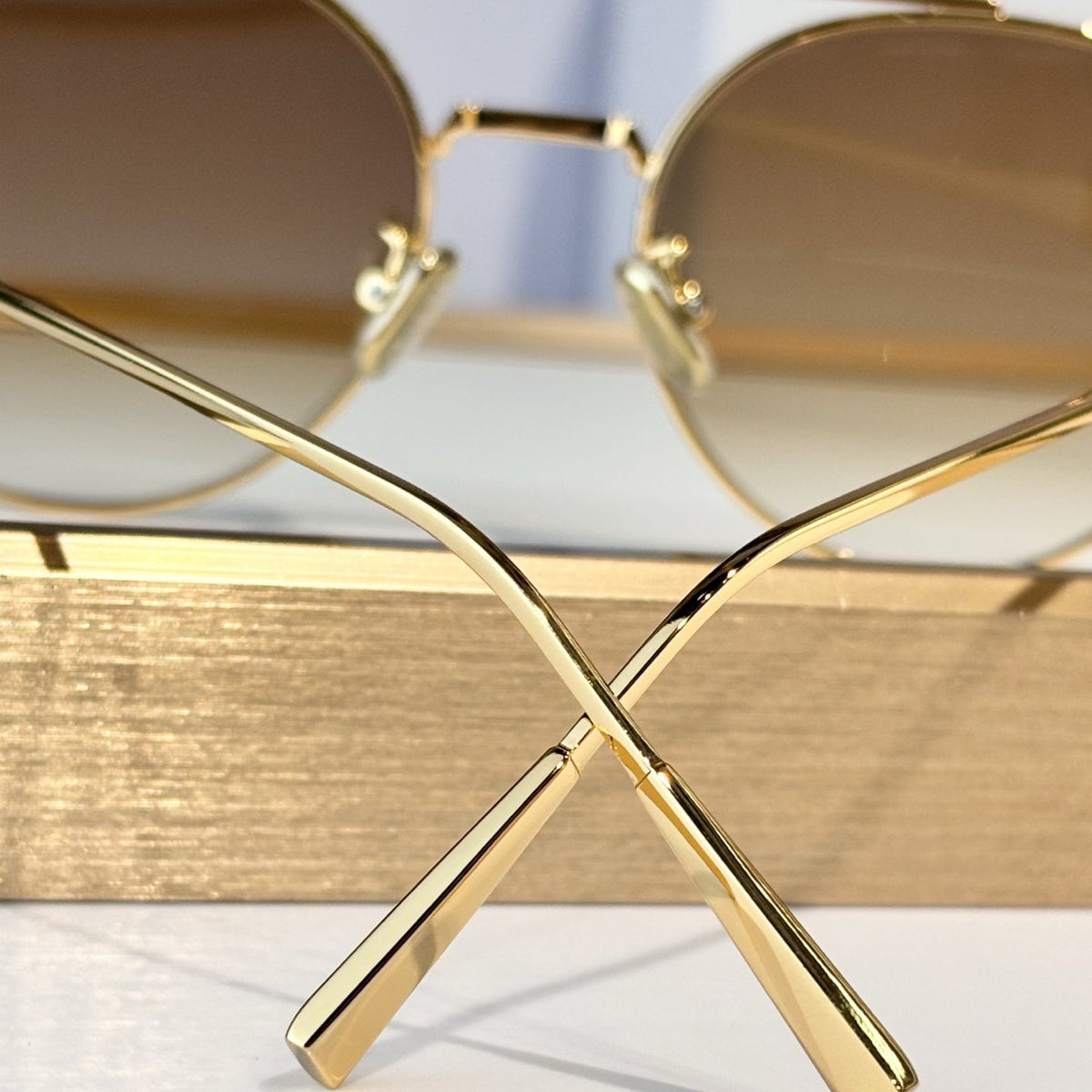 D**R Round Sunglasses | Gold Double-Bridge Metal Frame & Brown Gradient Lenses
