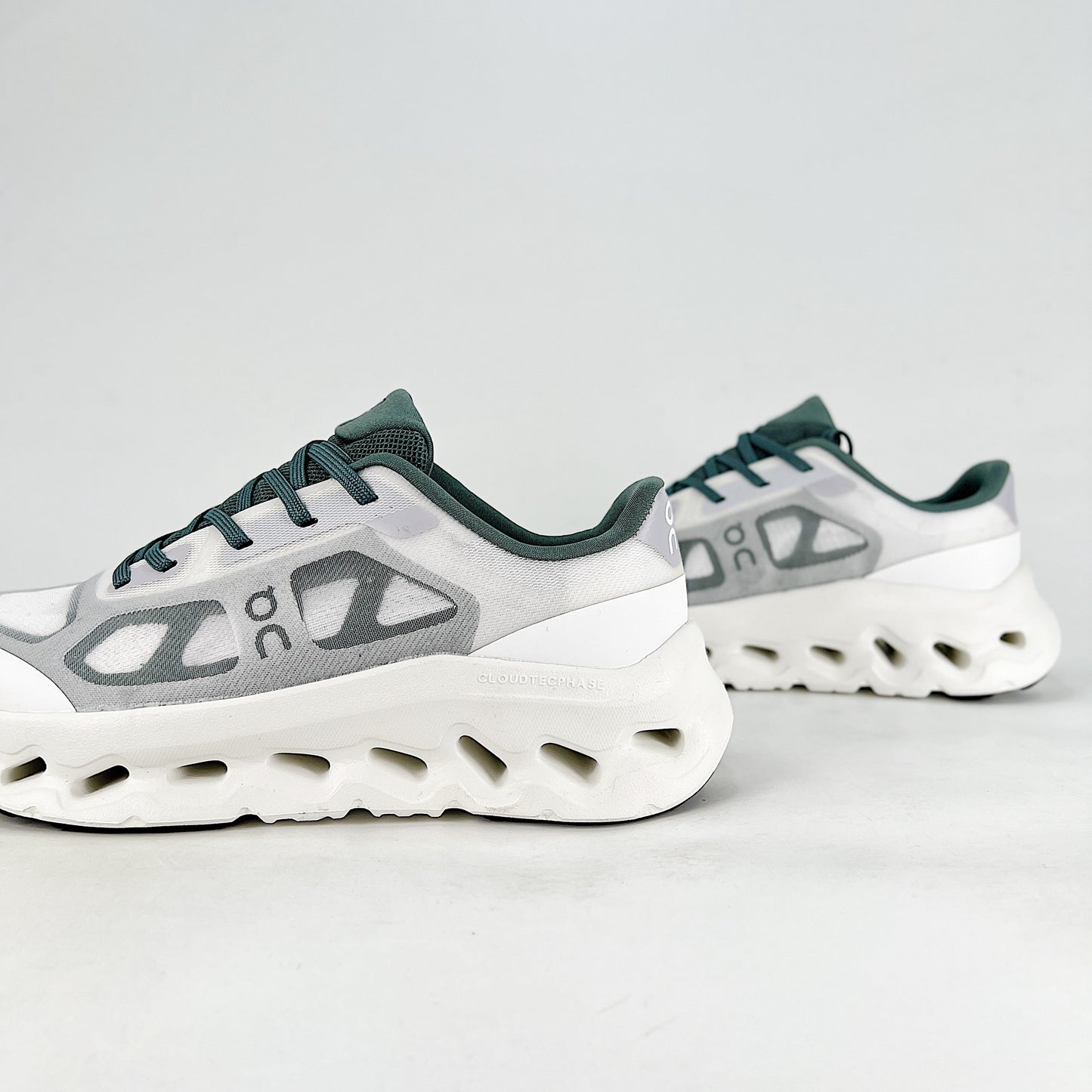 On Cloudtilt Remix – Glacier White & Forest Green Unisex Comfortable Supportive Running & Lifestyle Shoes