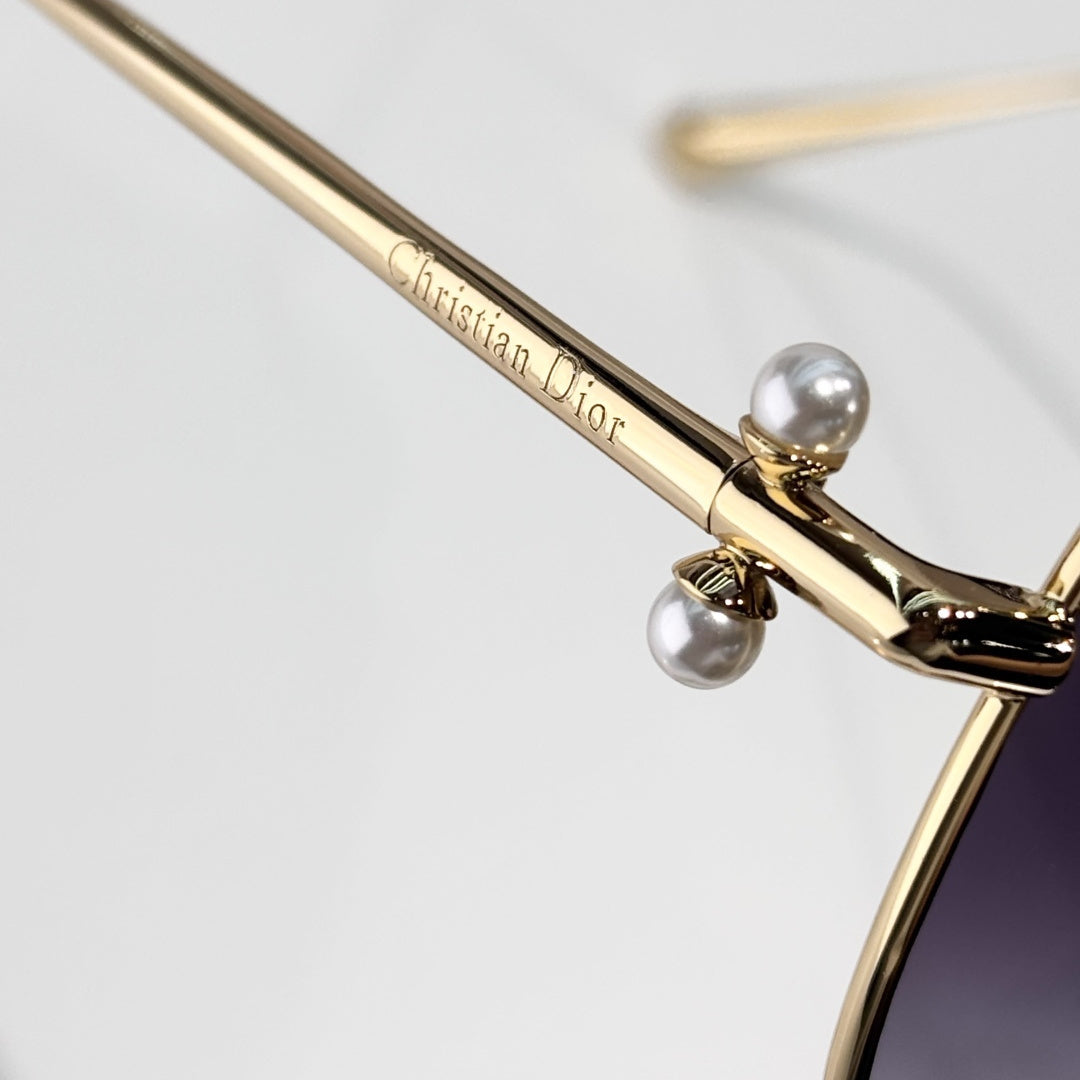 D**R Oversized Square Sunglasses | Gold-Tone Metal Double Bridge Frame, Gradient Blue-Grey Lenses, Black Temple Tips