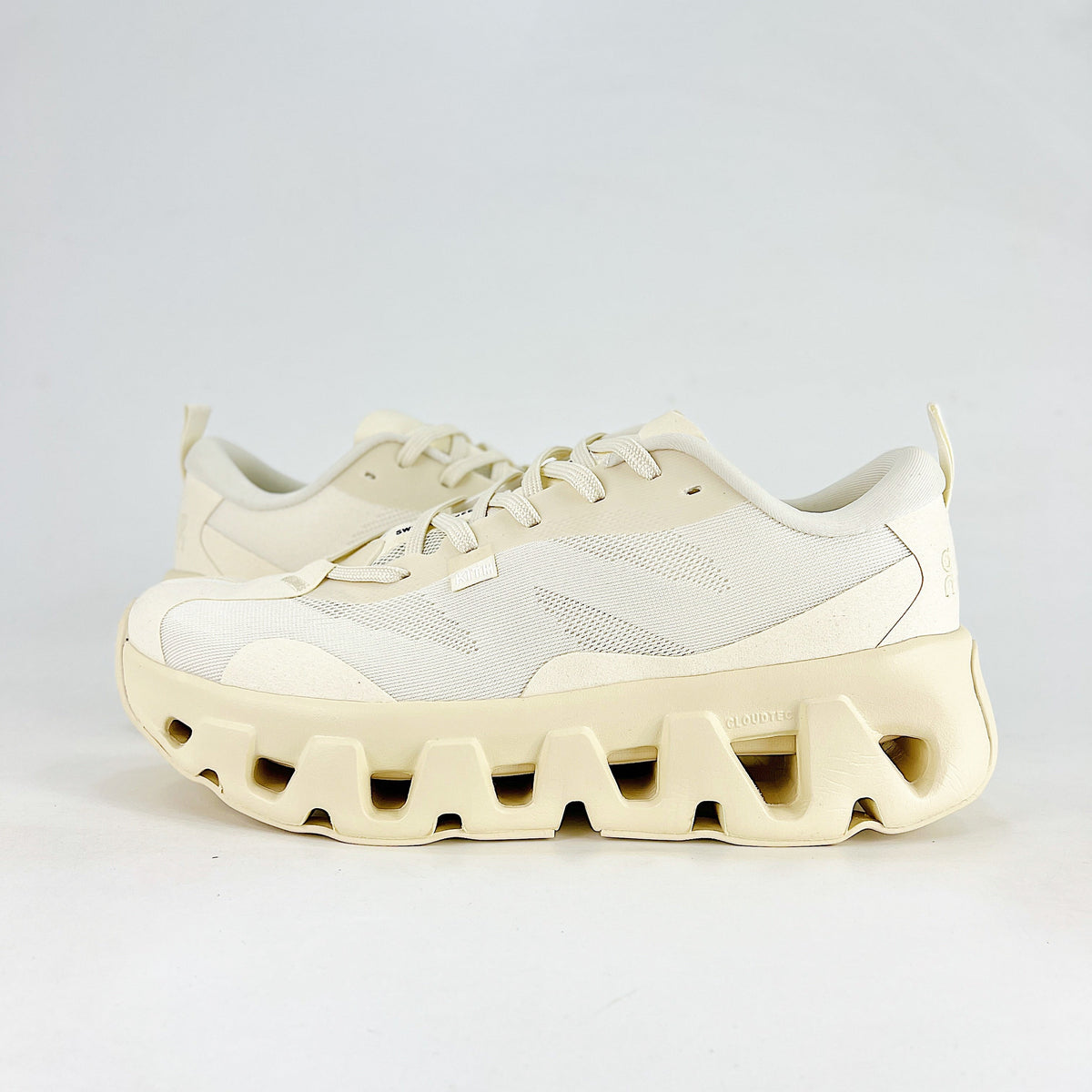 On Cloudswift K-Tech 1 – Unisex Lightweight Breathable Durable Low-Top Running & Lifestyle Shoes | Cream & Ivory