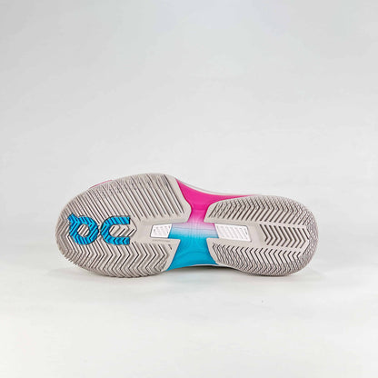 On The Roger Slam – White & Ice Grey Unisex Breathable Anti-Slip Shock-Absorbing Tennis Shoes