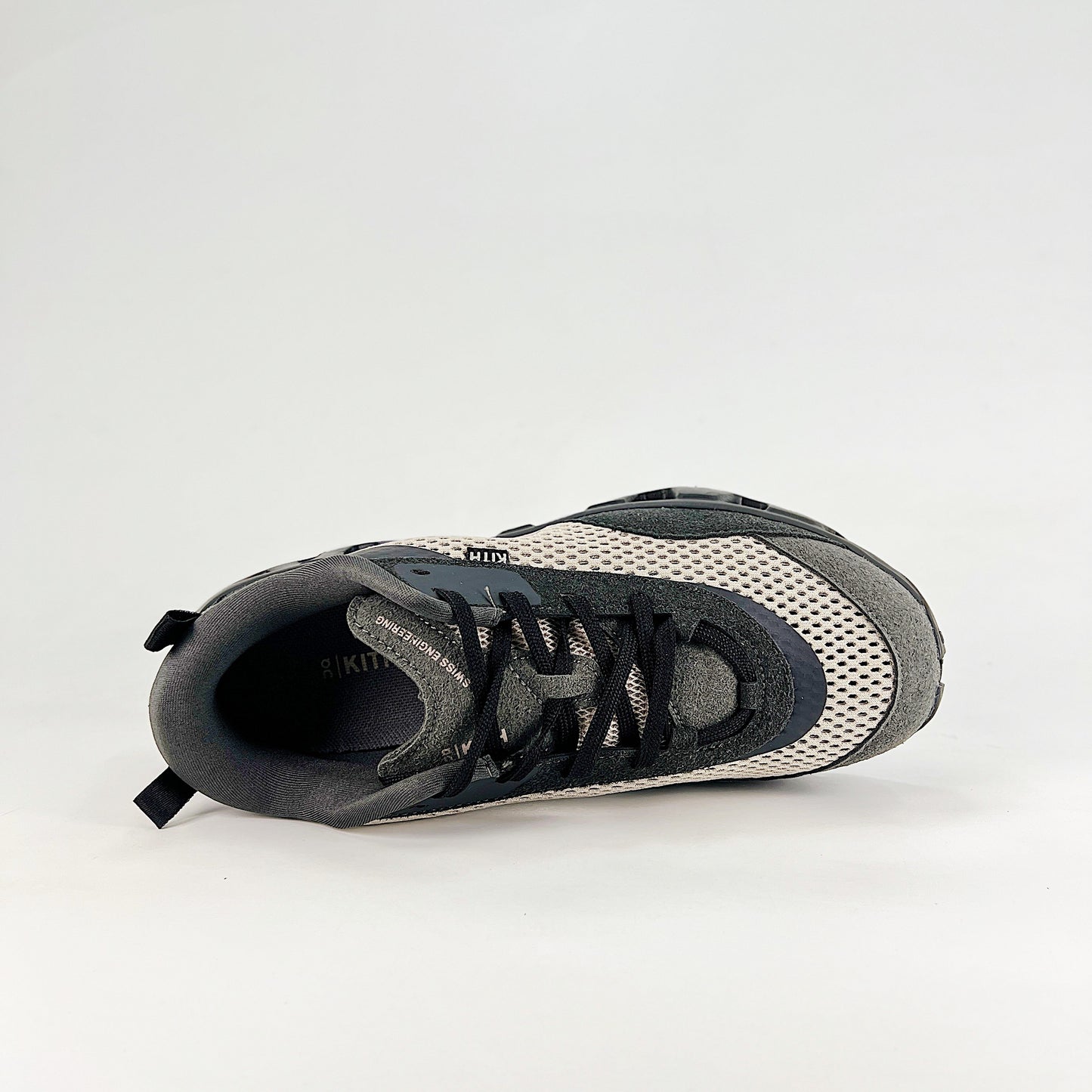 On Running x KITH Cloudrift – Charcoal Grey & Cream Unisex Limited Edition Lifestyle Shoes