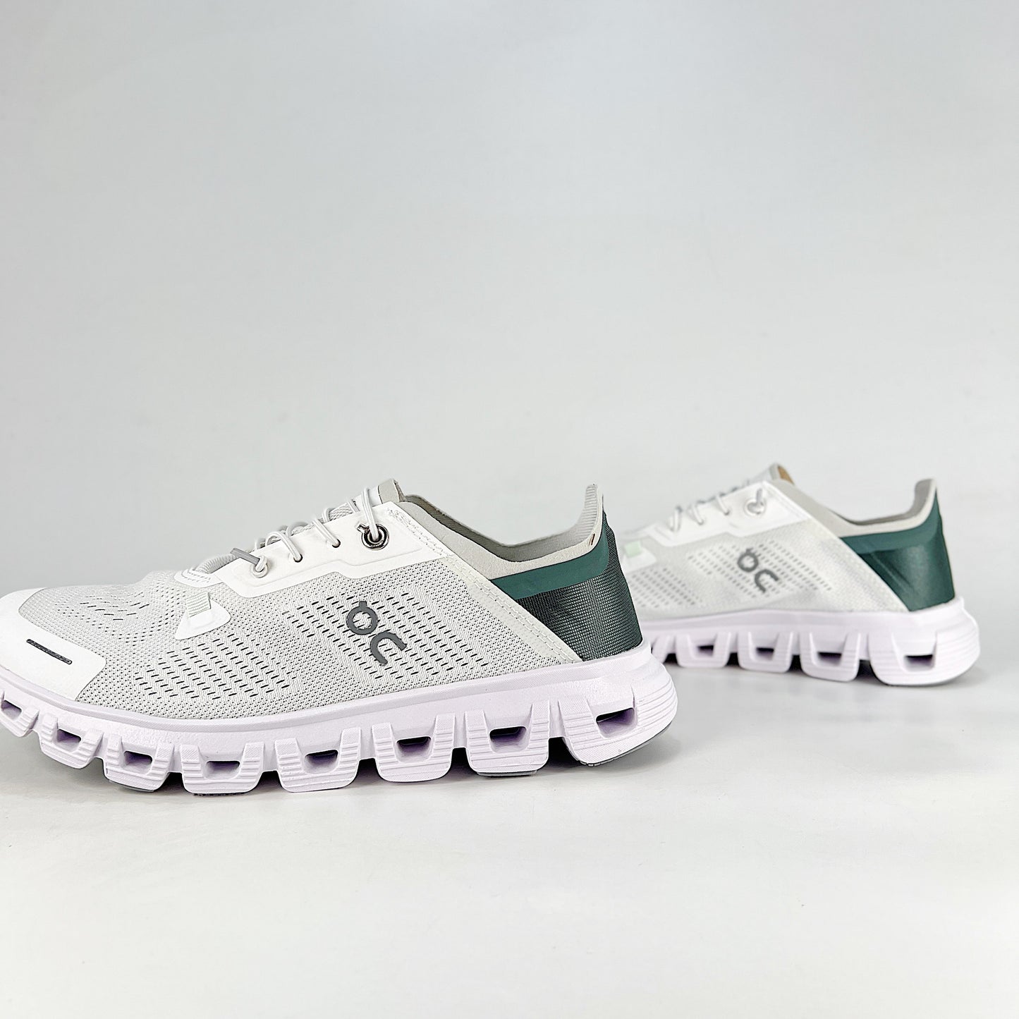 On Cloud 6 Coast – White & Sage Green Unisex Lightweight Breathable Running & Lifestyle Shoes
