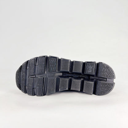 On Cloudpulse Next – All Black Unisex Lightweight Comfortable Running & Lifestyle Shoes
