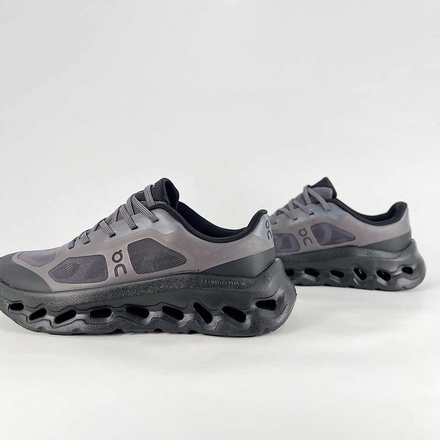 On Cloudtilt Remix – Magnet & Black Unisex Street Running & Lifestyle Shoes