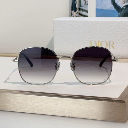 D**R Oversized Square Metal Wire Frame Sunglasses with Polished Silver Frame, Grey Lavender Gradient Lenses & CD Monogram Detail