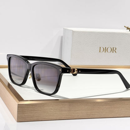 D**R 30Montaigne S9U Square Sunglasses | Black Acetate Frame, Grey Gradient Lenses, Gold CD Badge Hinge | Multiple Colors