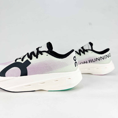 On Running Cloudboom Echo – White & Lavender Women's Lightweight Racing Shoes