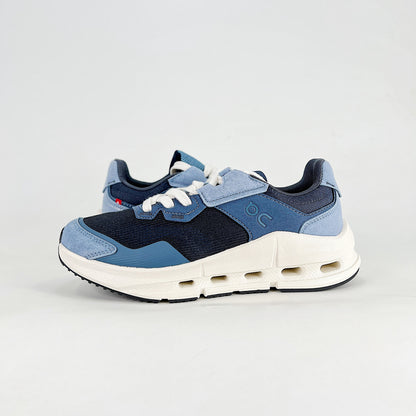 On Cloudnova Form – Navy Blue & Steel Blue Unisex Retro-Inspired Lightweight Lifestyle Sneakers